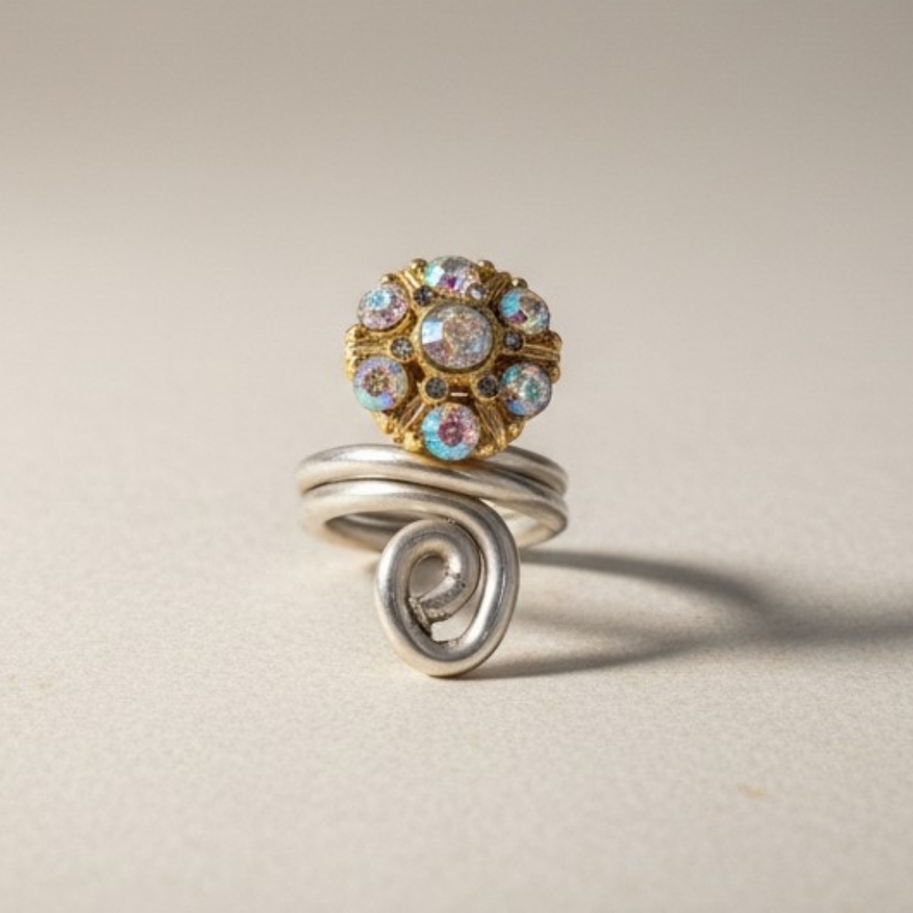 Silver Tone Aurora Borealis Cluster Ring Silver Twisty Swirly Multicolor DAZZLE